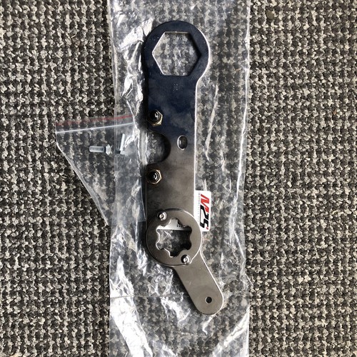 Variator clutch tool for - clutch,
